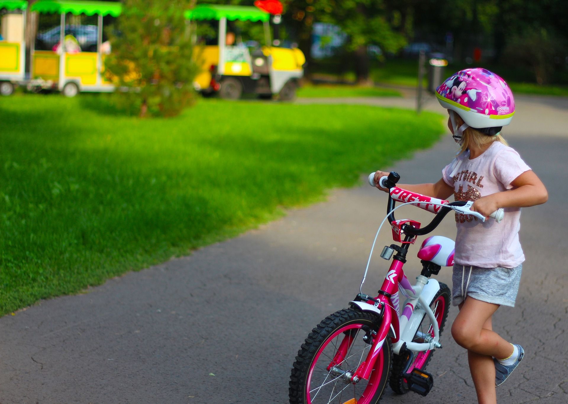 Girl With Pink Bike 24.05.2023 