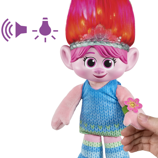 DreamWorks Trolls Band Together - Showtime Surprise Queen Poppy Doll ...